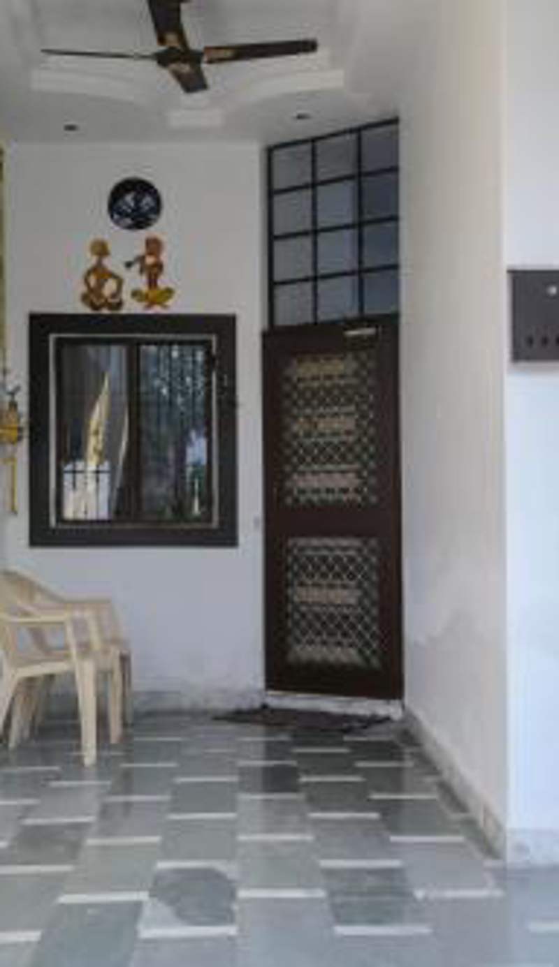Aradhanas Home Stay Near Taj Mahal