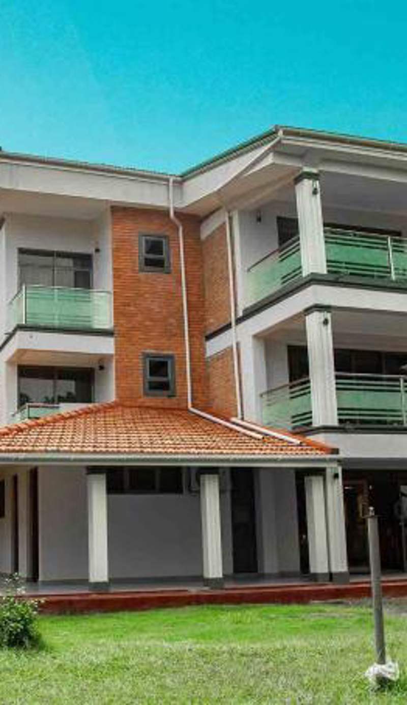 Emmaus Guesthouse Kampala