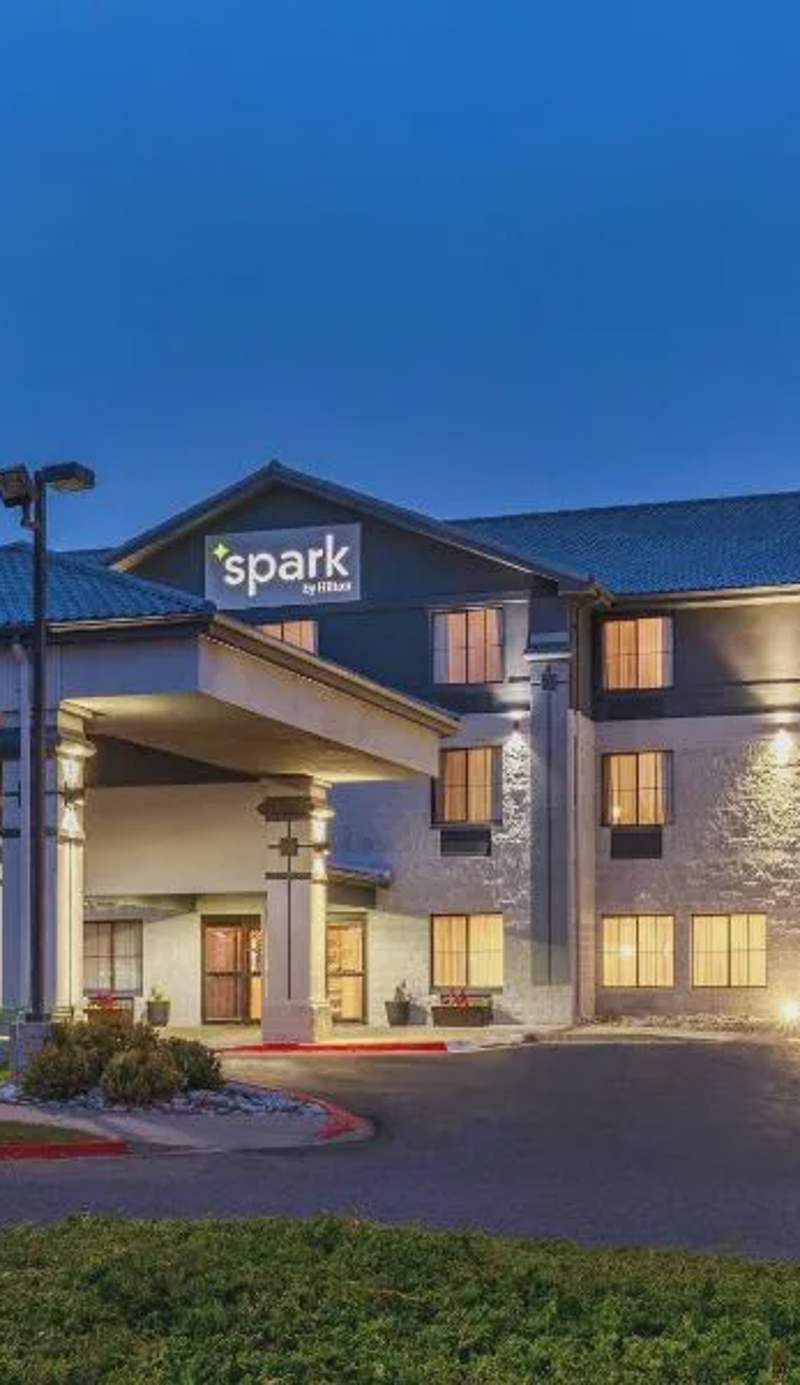 Spark by Hilton Denver International Airport