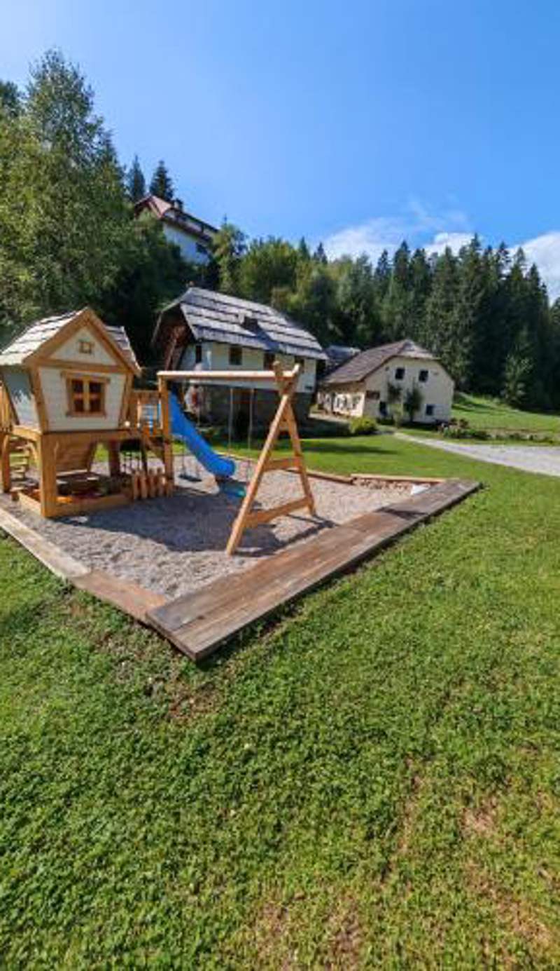 Turistična kmetija Povh