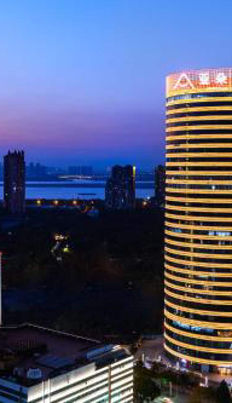 Atour Hotel Wuhan Impression City Qingshan