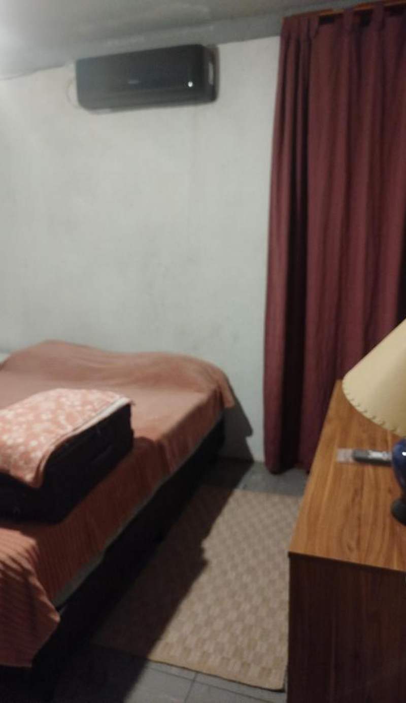 Departamento dos dormitorios en 3er piso por escaleras