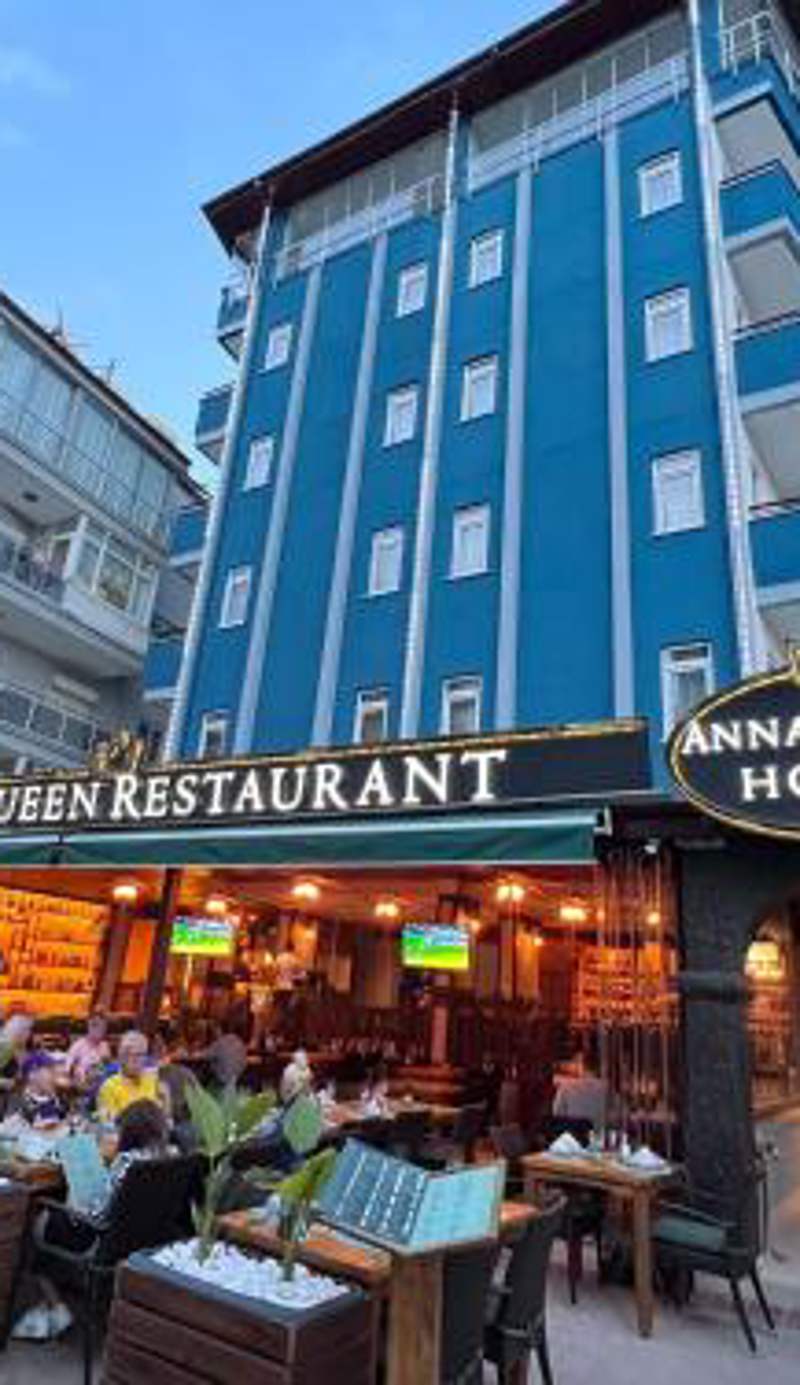 Anna Queen Hotel