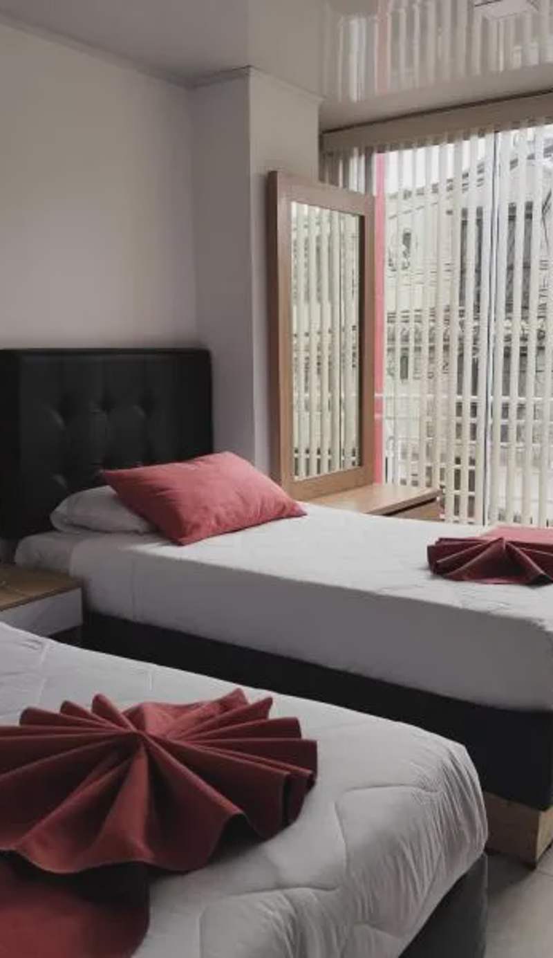 Hotel Monarka-Edificio