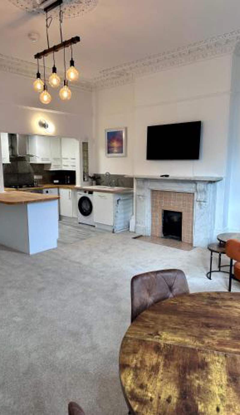Wilderness House Apartments by Smart Welcomes