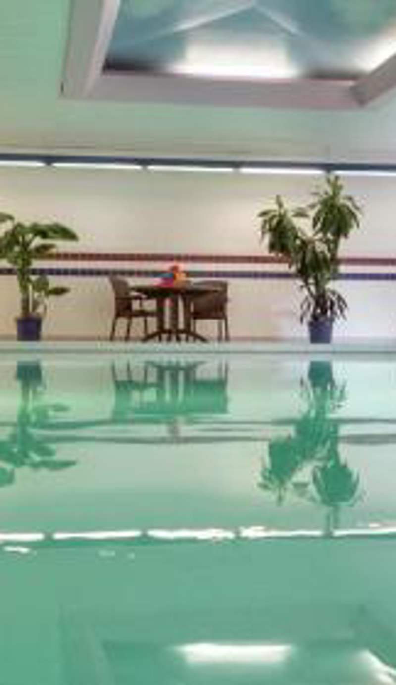 Cartier Place Suite Hotel