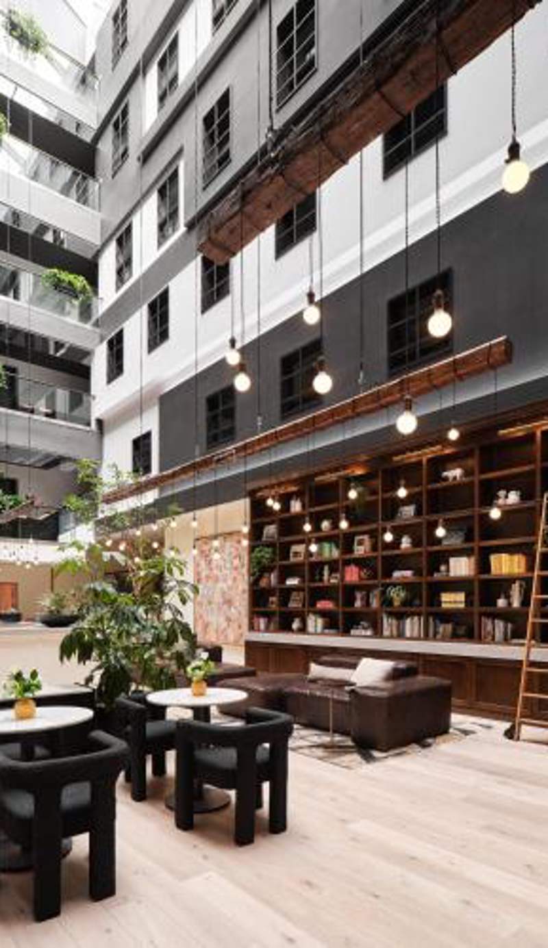 Metcalfe Hotel Ottawa by Gray Collection