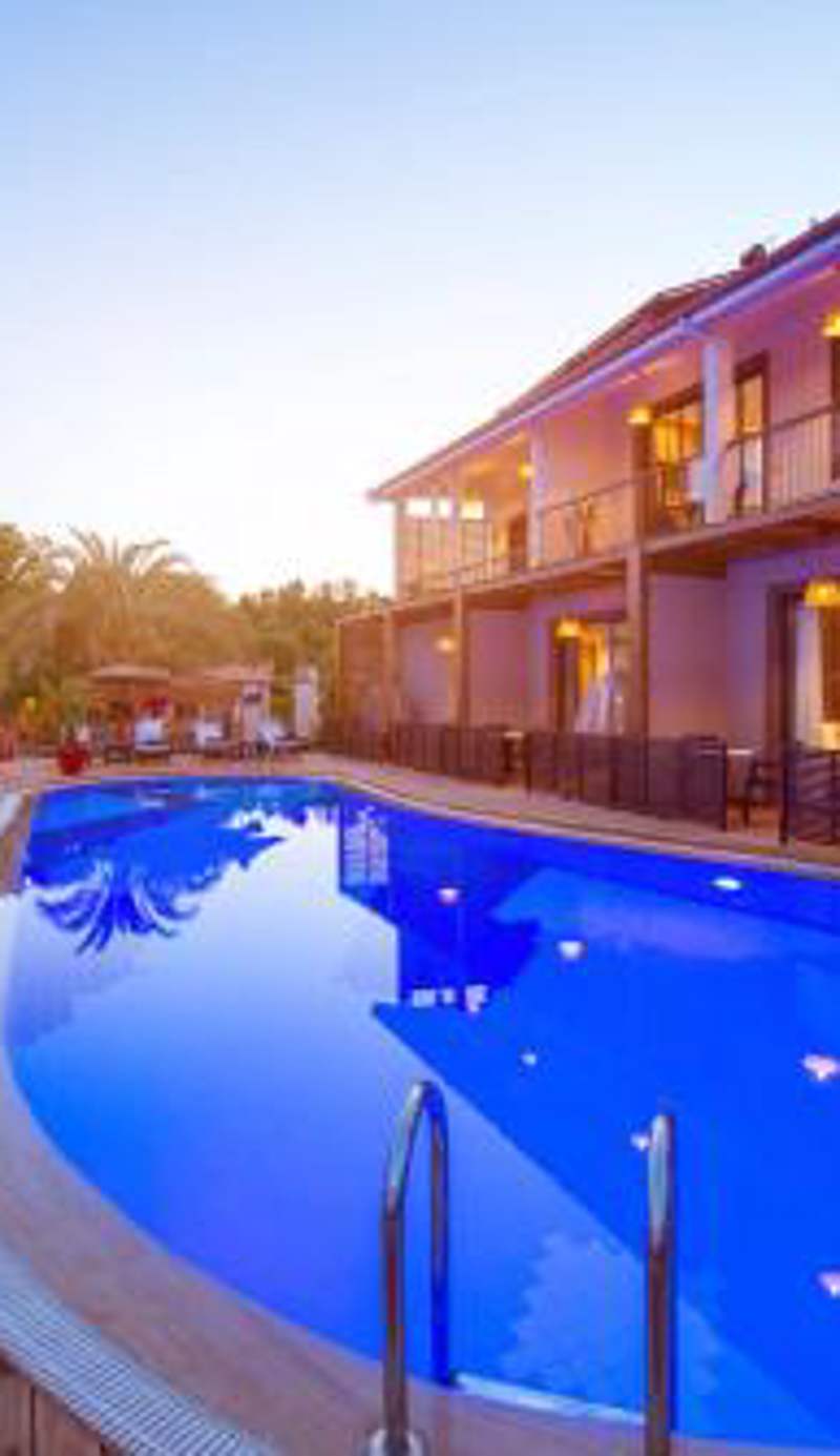 Arwen Hotel