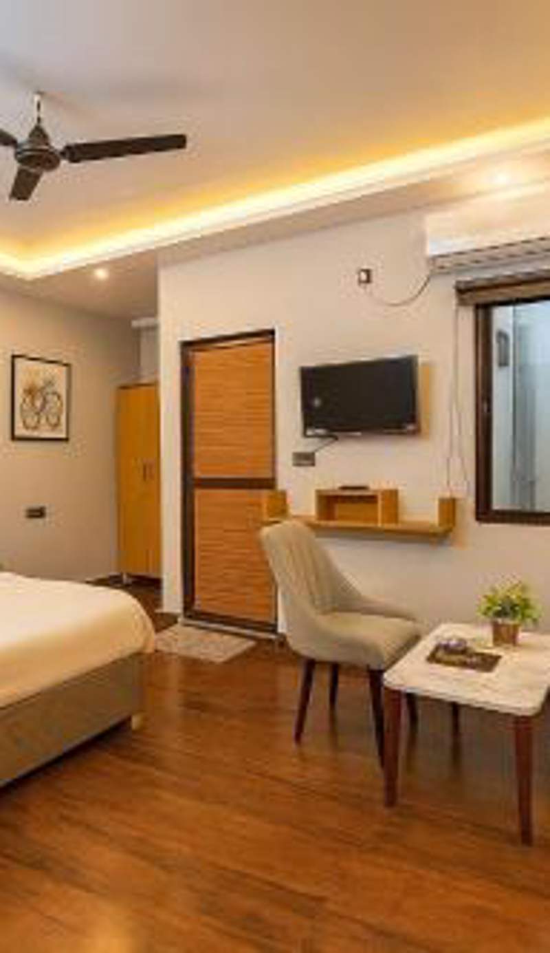 Golden M Riz Hotel & Restuarant
