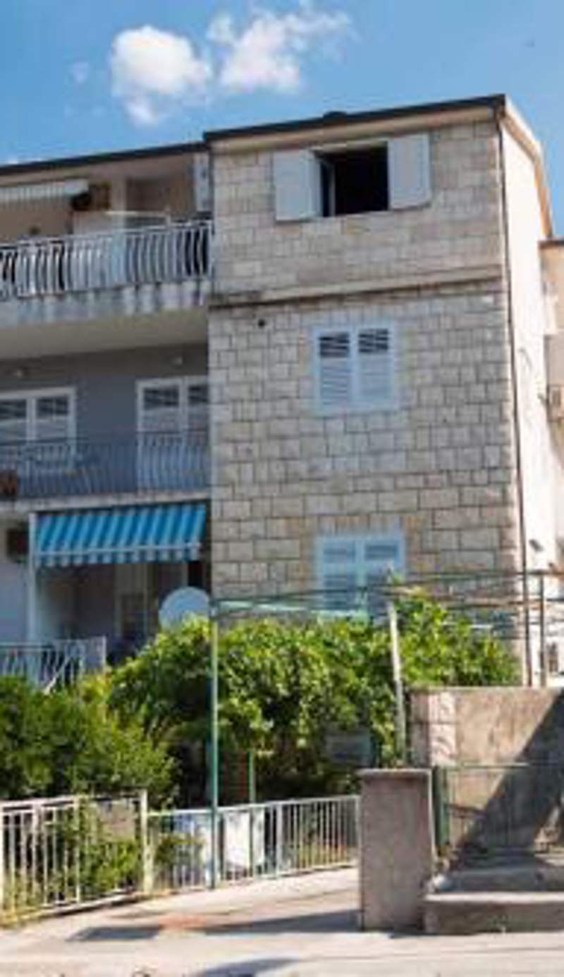 Apartments Srdjan