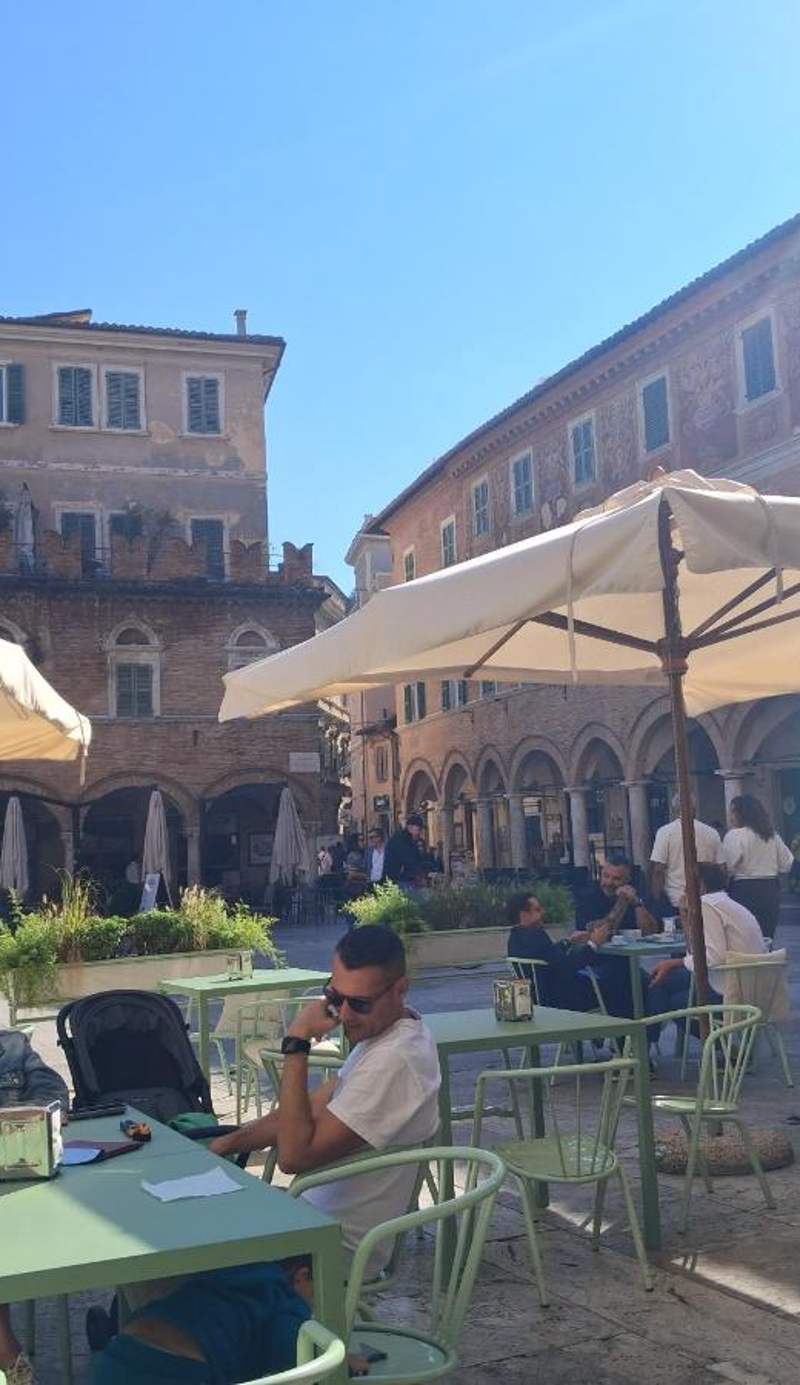 Residenza dei Capitani - Piazza del Popolo