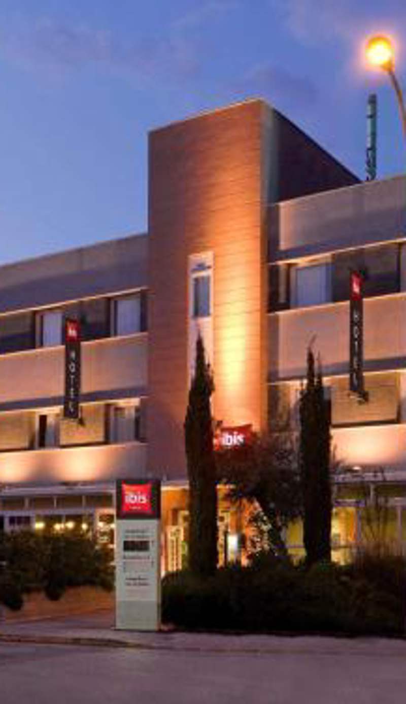 Ibis Granada