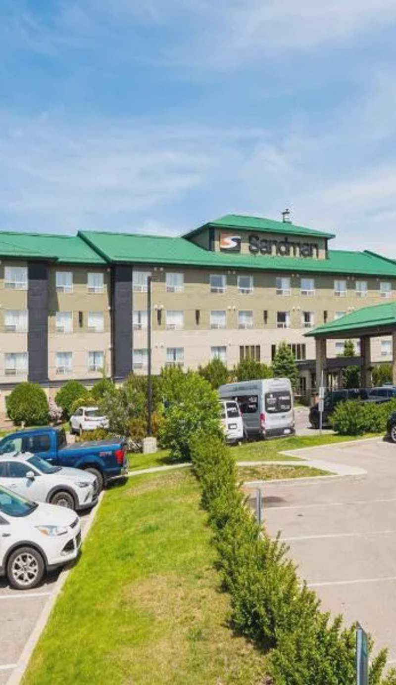 Sandman Hotel Calgary Airport