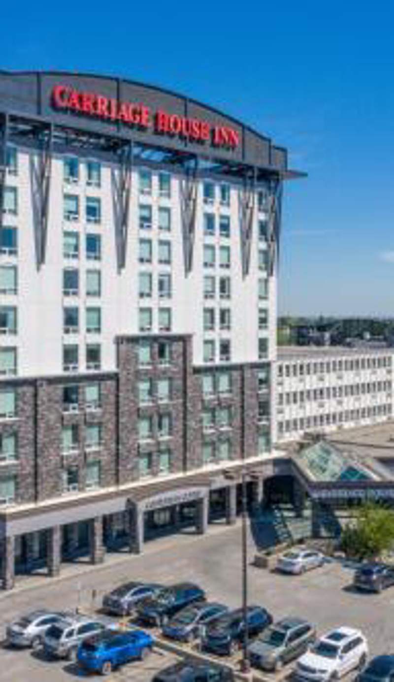 Carriage House Hotel and Conference Centre
