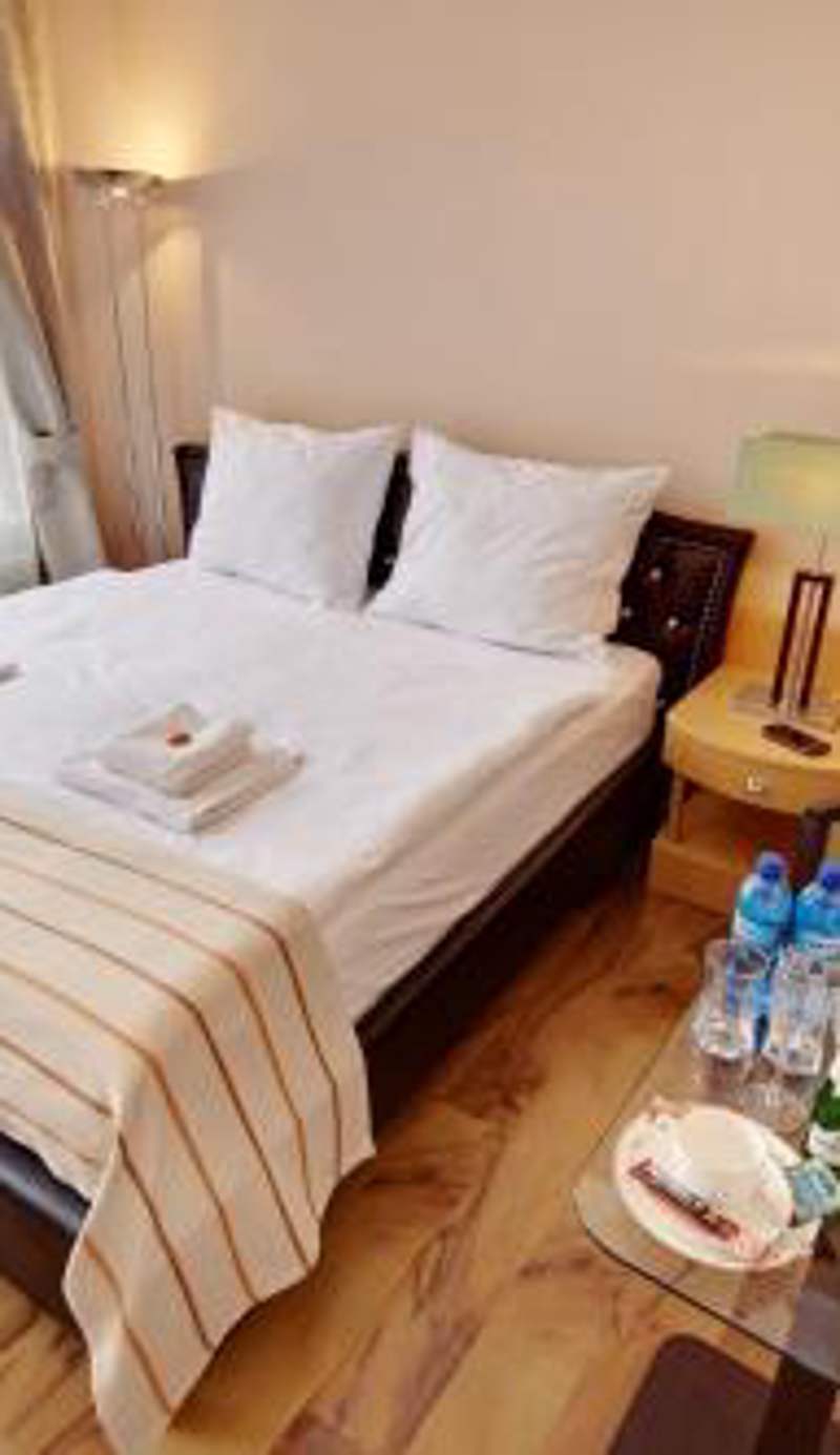 Jagiellonska 3 ApartHotel - Duze przestronne pokoje, centrum miasta, szybkie WiFi