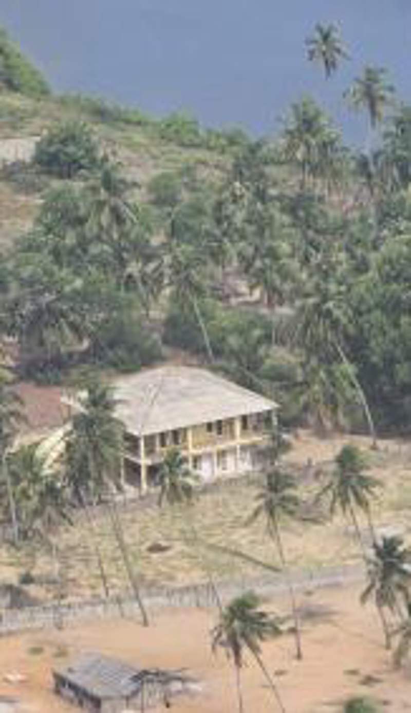 Laguna Lodge