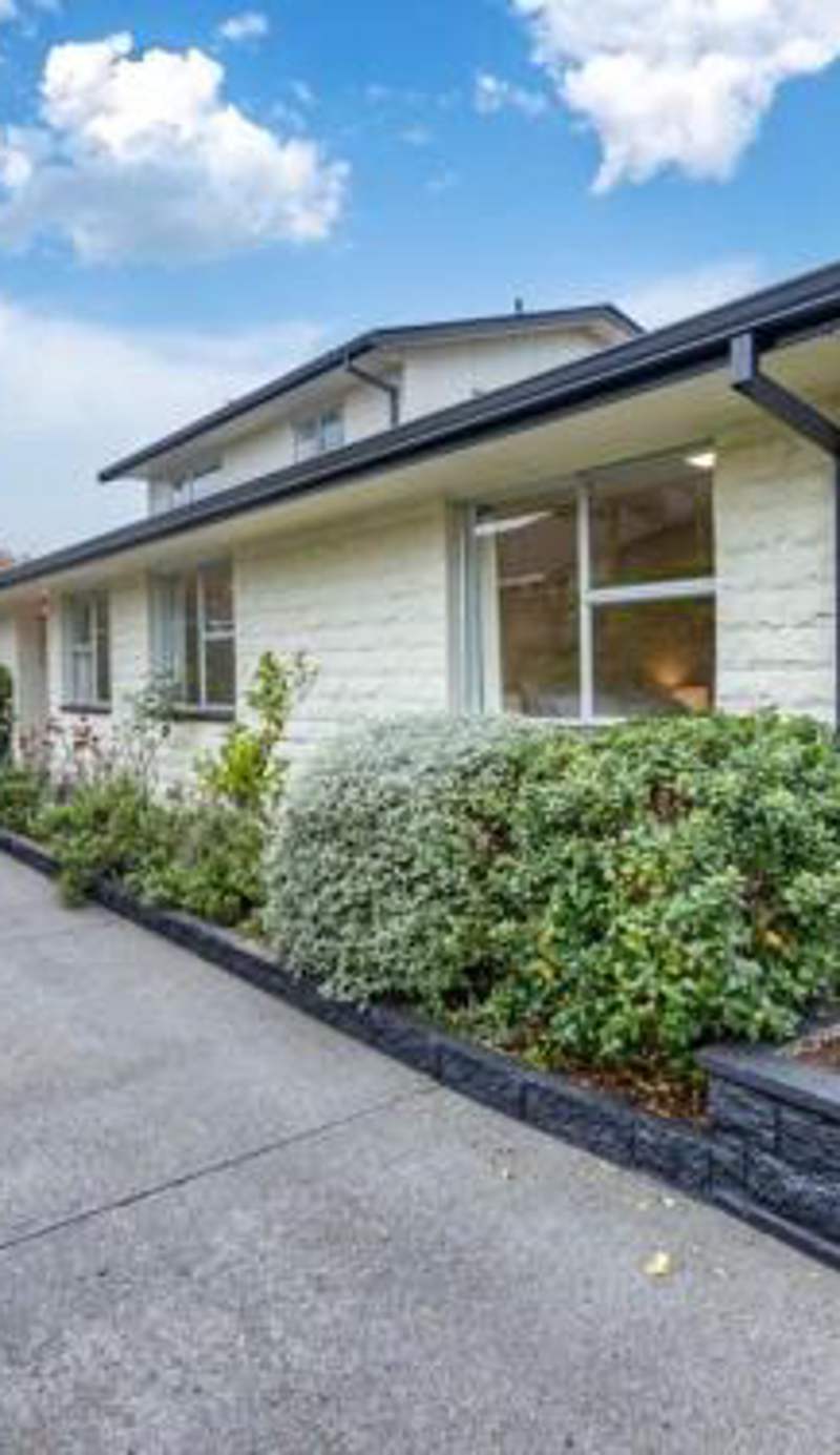 The Airport Homestay House