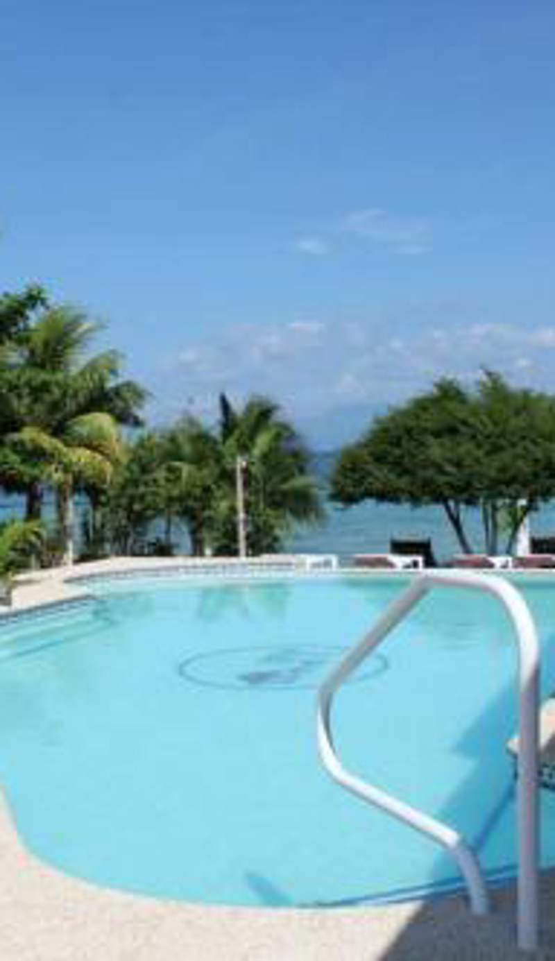 Bonita Oasis Beach Resort