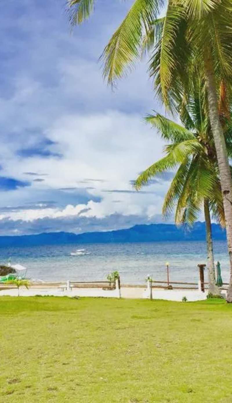 Tauig Beach Resort