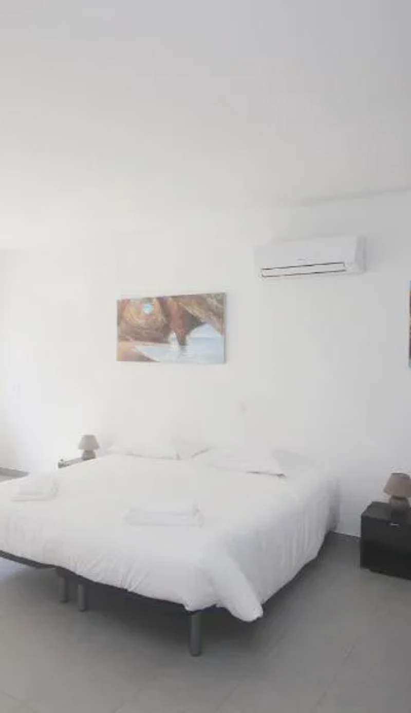 Guest House Lovely Swan