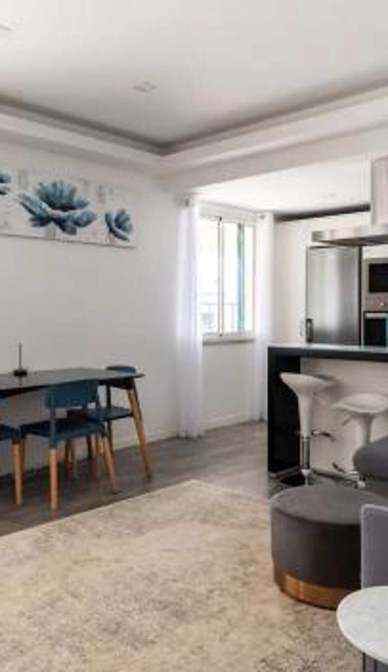 Lovely 1-bedroom apartment with parking ocean view