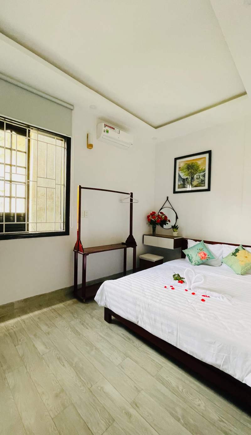 Full House Homestay