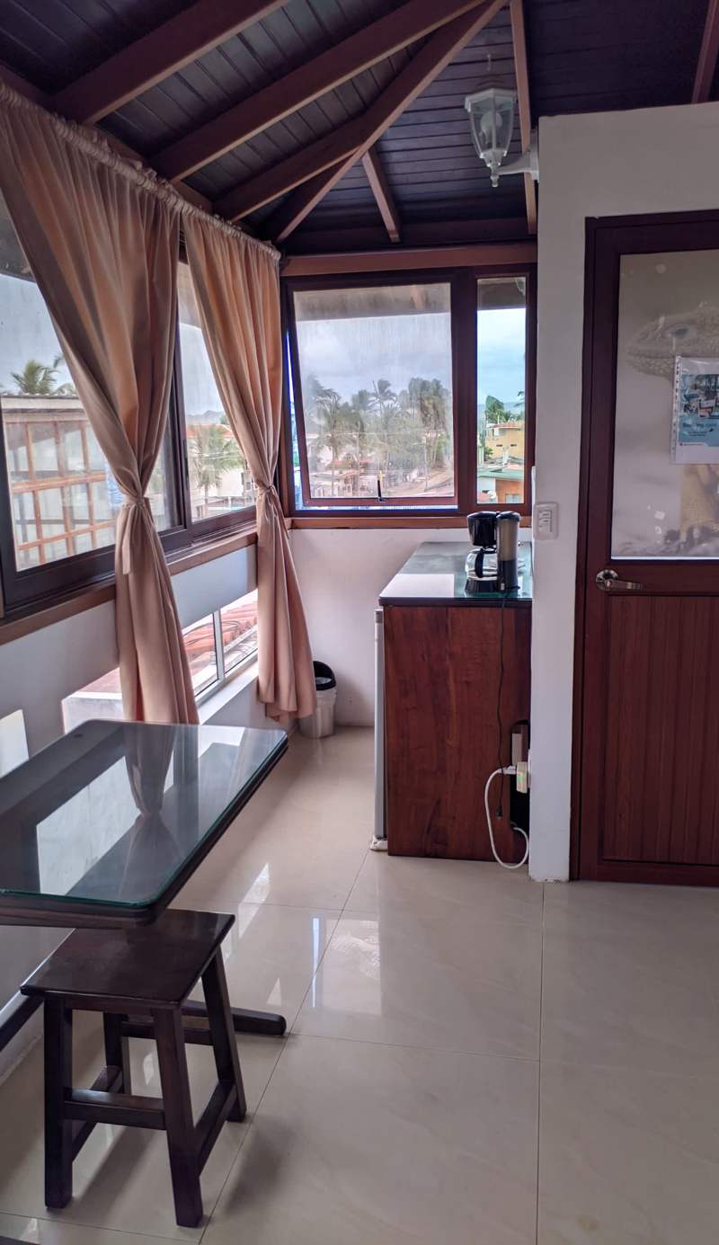 Sun Island Hostel