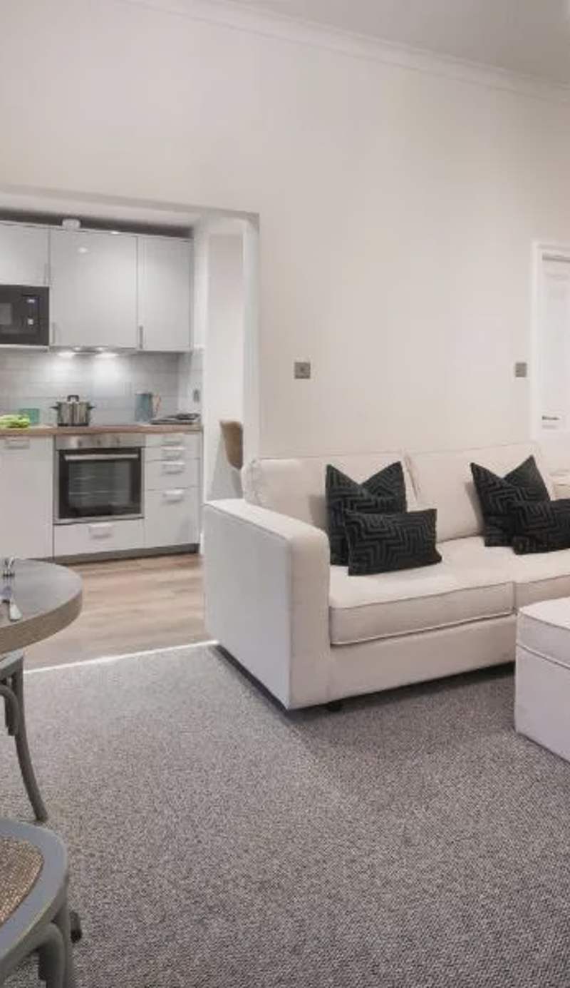 Courtyard Apartments