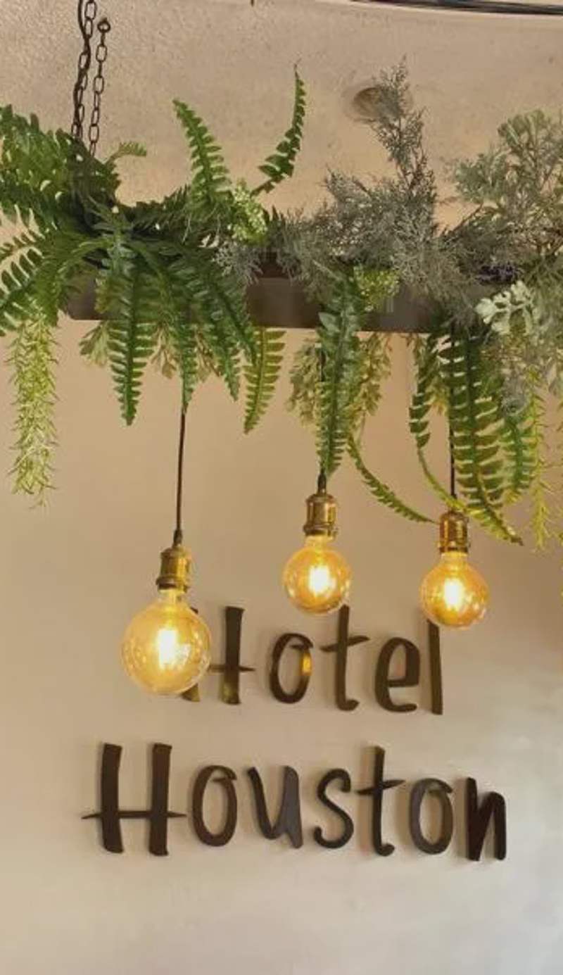 HOTEL HOUSTON