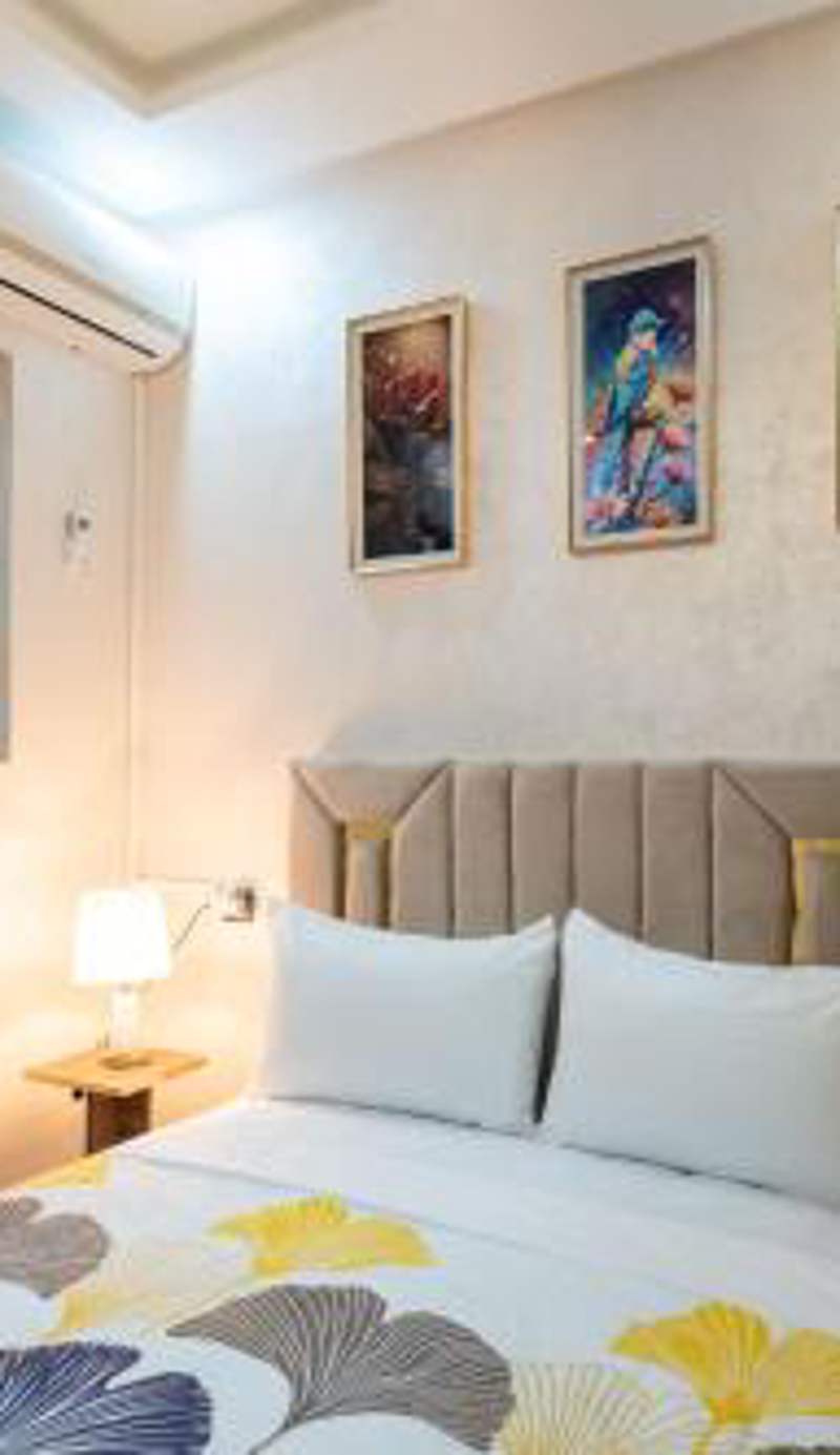Riad Bollywood- UniStay
