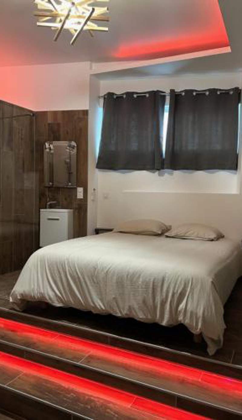 CHAMBRE LA SUITE pres GARE GRENOBLE