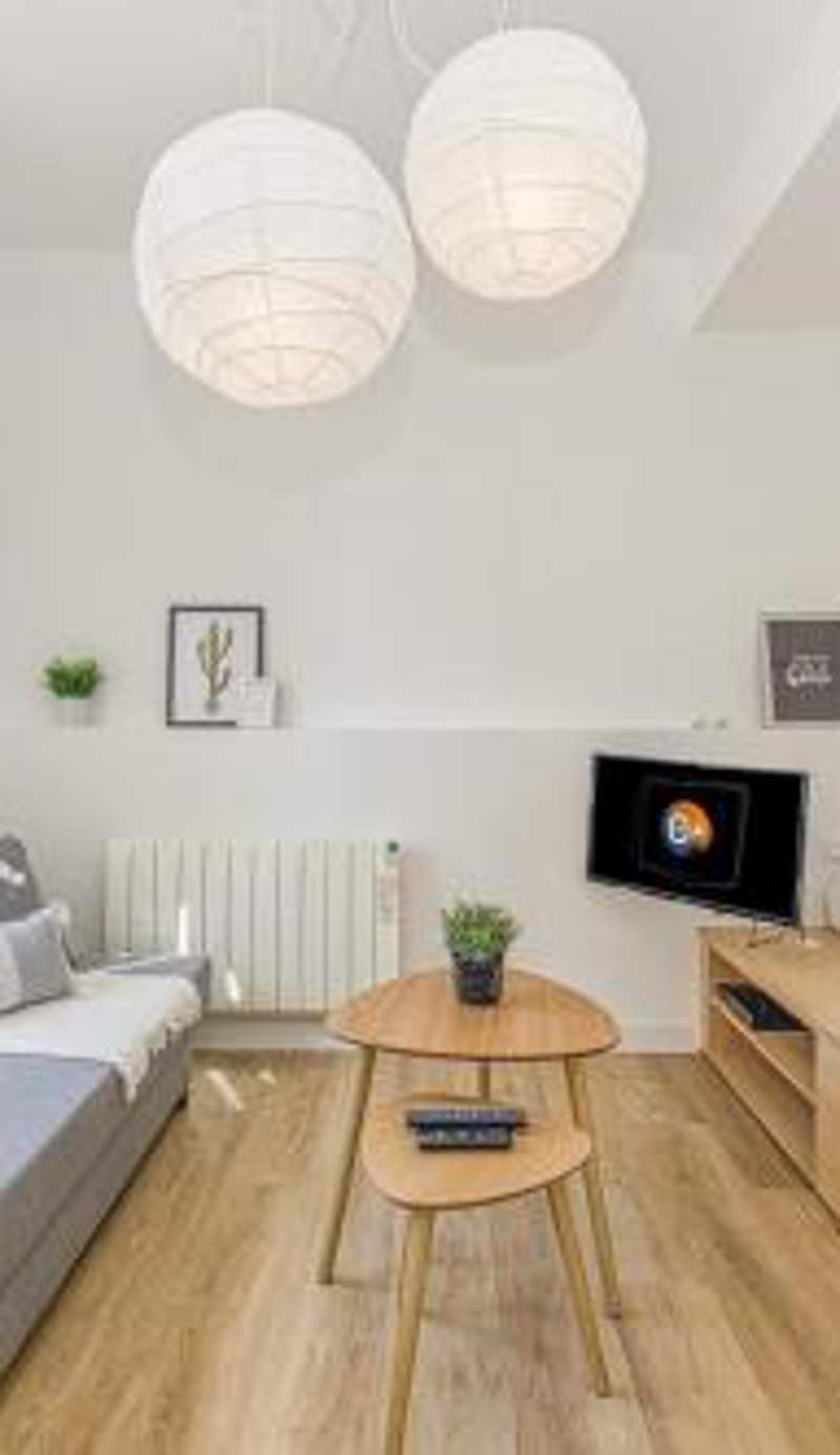 Joli appartement - wifi - Vallier Catane