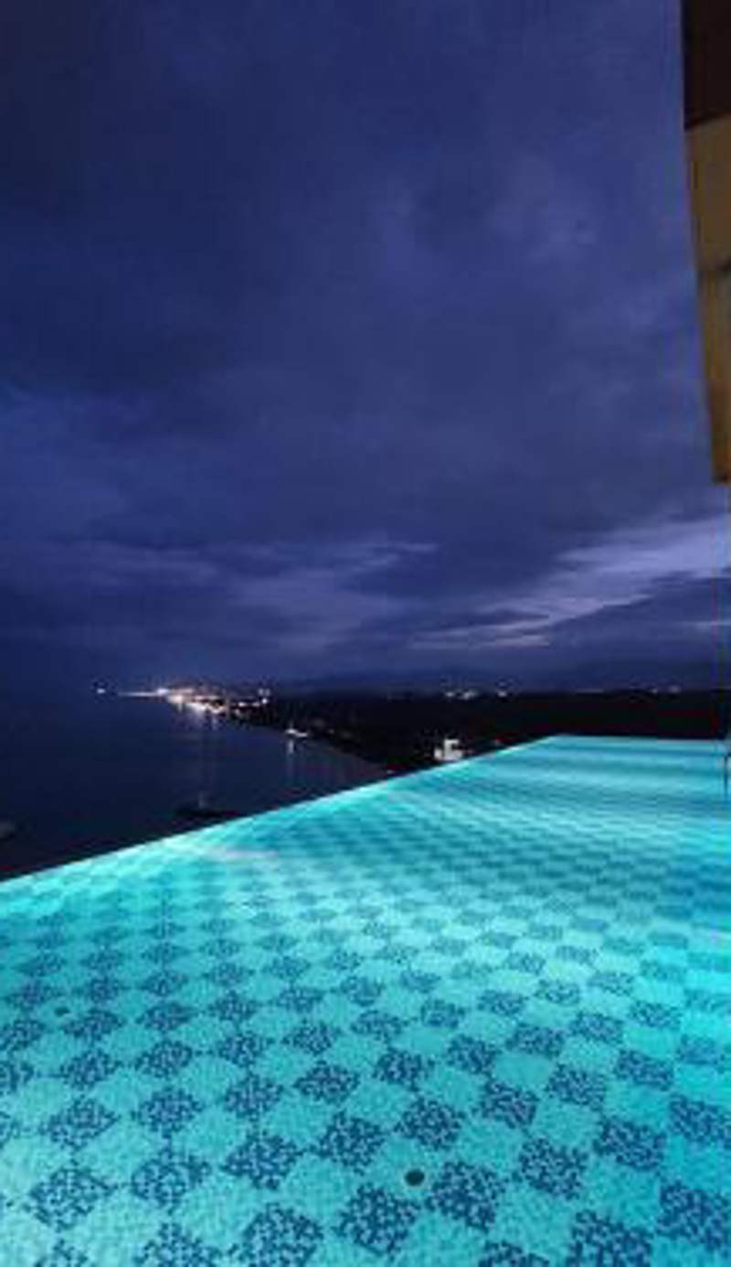 Gangneung Chonpines Ocean Suites Hotel
