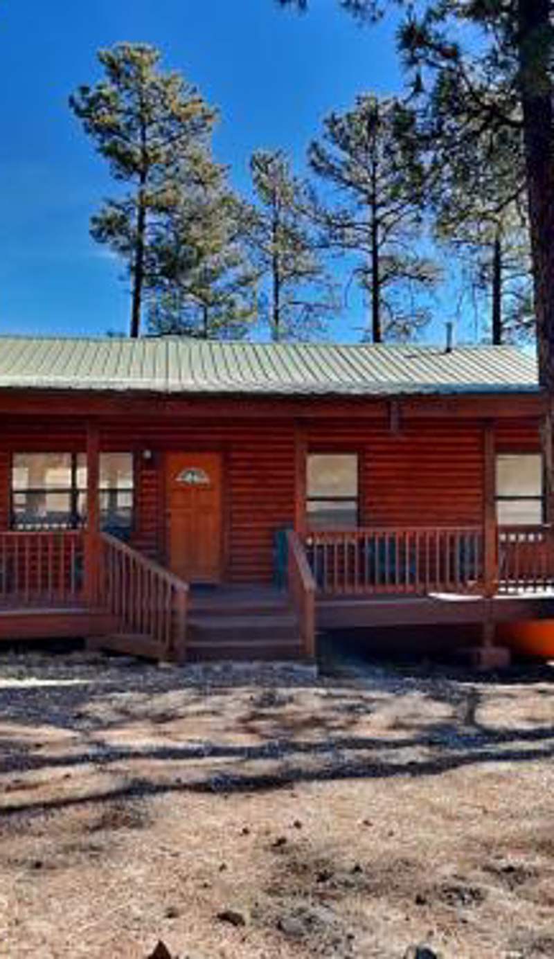 Peek-a-Boo Cabin