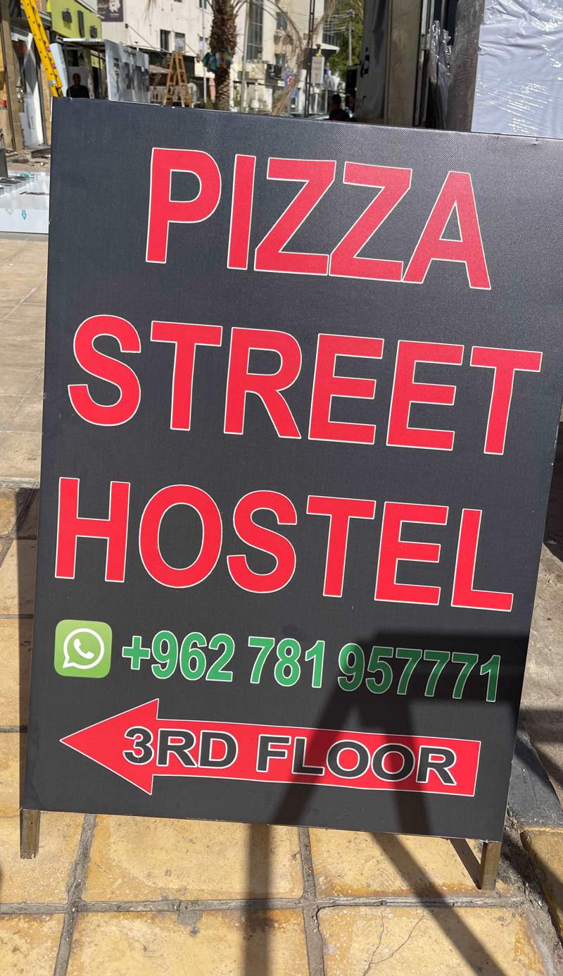 Pizza Street Hostel