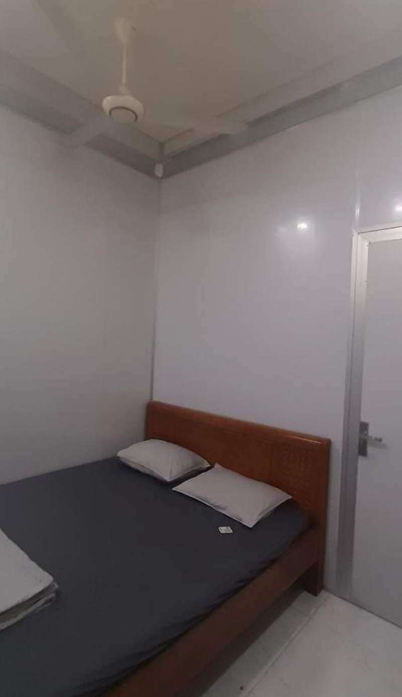 Moony hostel