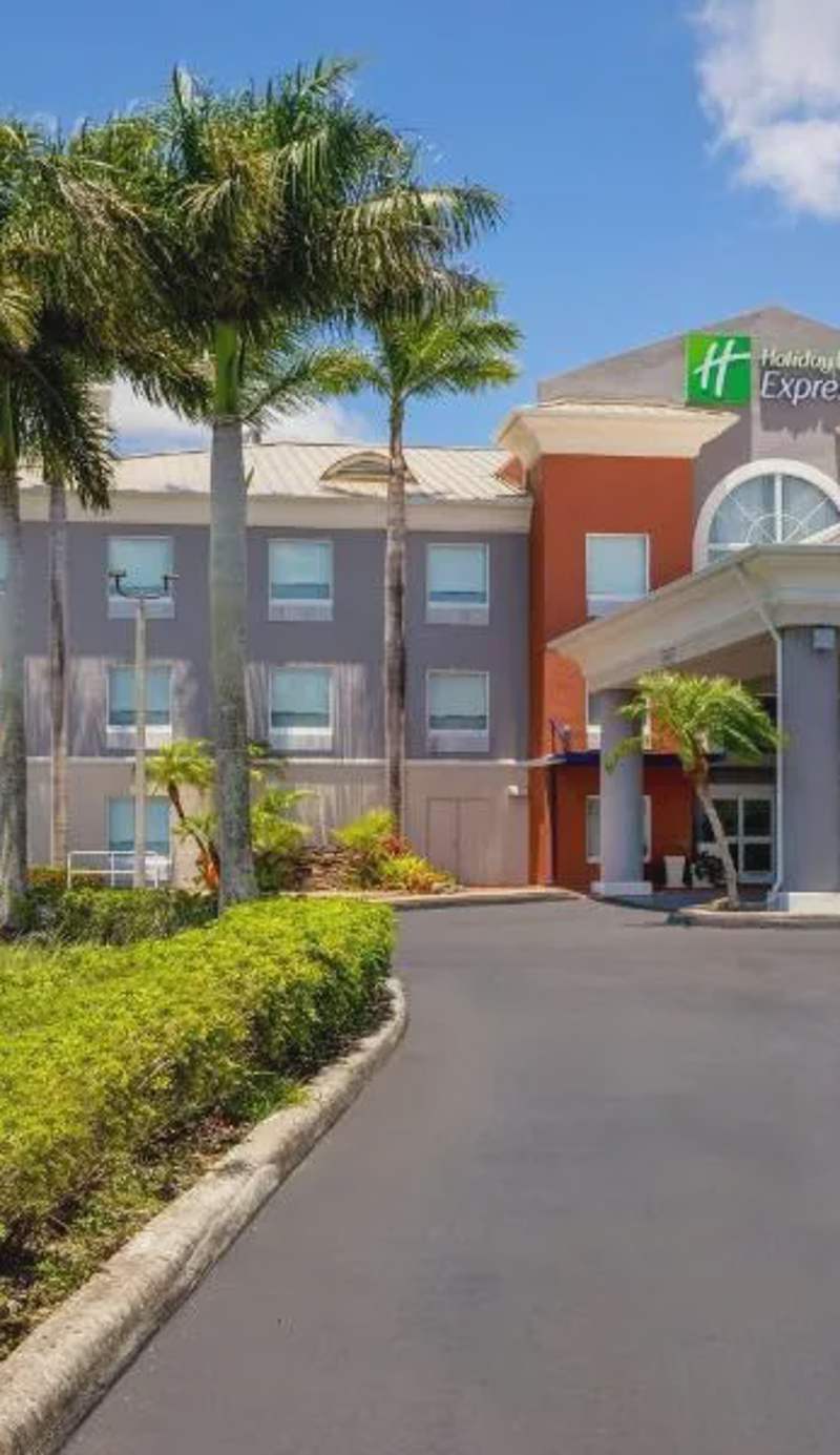Holiday Inn Express & Suites Florida City-Gateway To Keys by IHG