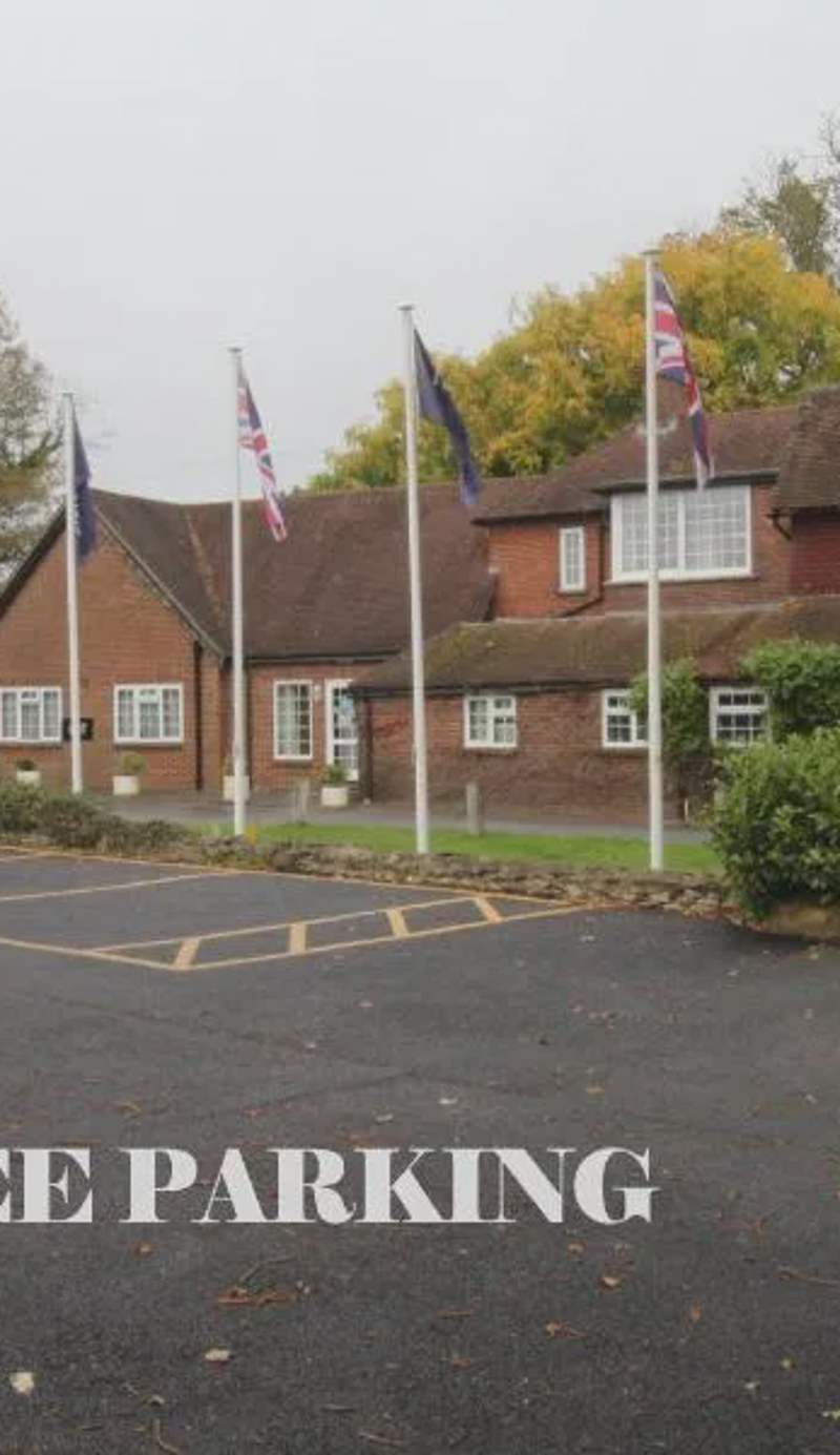 Trivelles Waterhall Country Gatwick Hotel & airport parking