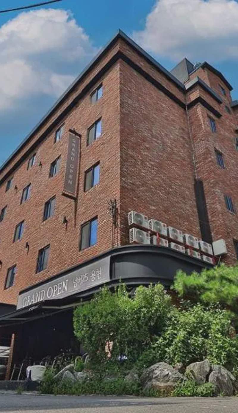 No 25 Hotel Yonghyun