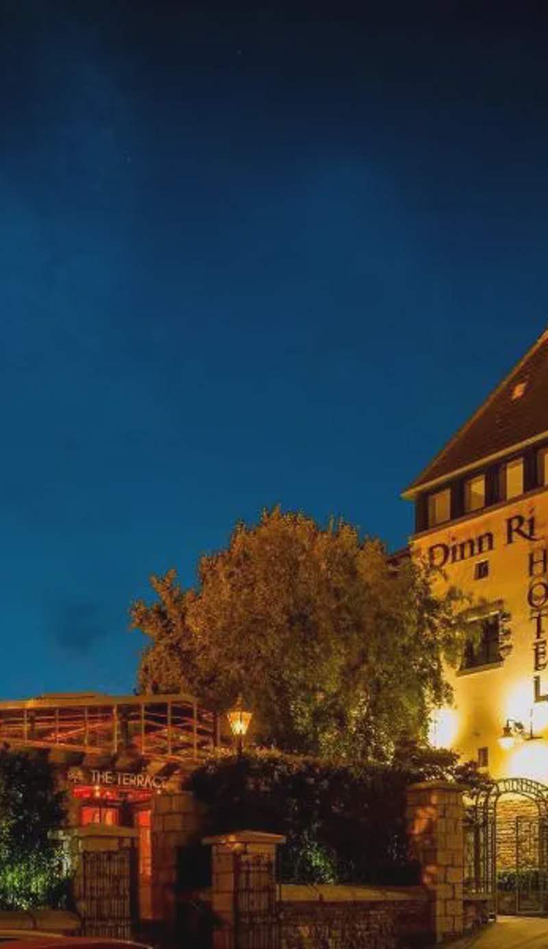 Dinn Rí Hotel