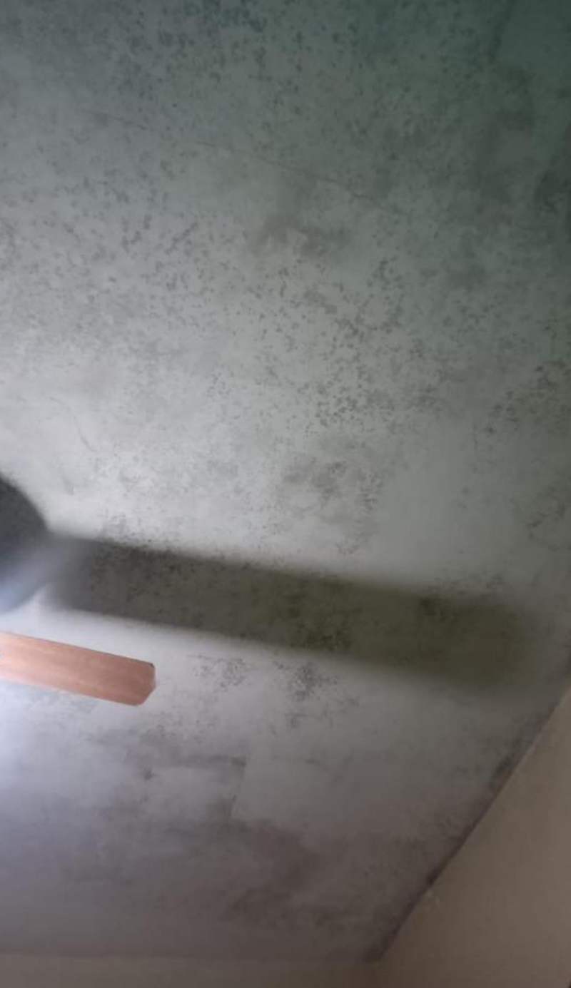 Casa em Peruibe 3 dormitórios sendo 1 suite Pe na Areia