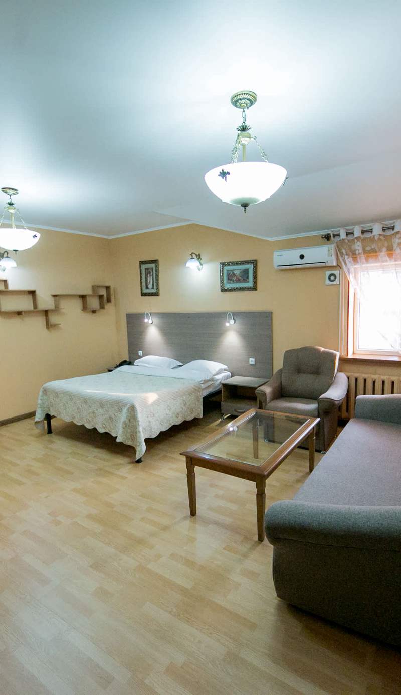Flagman Hotel