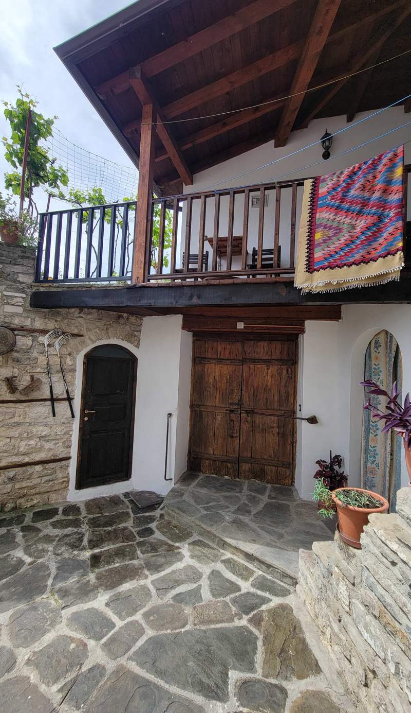 Hostel Mangalem