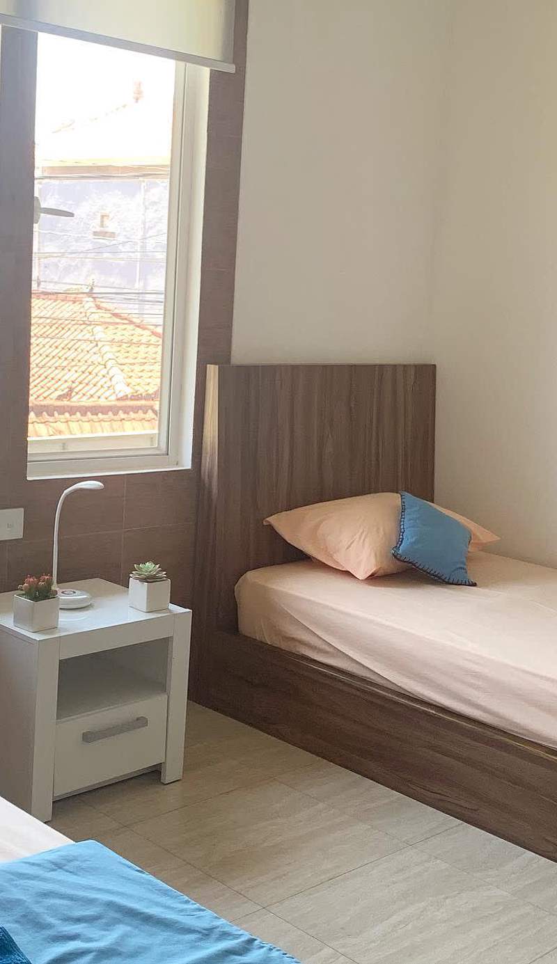 Beach Hut Hostel