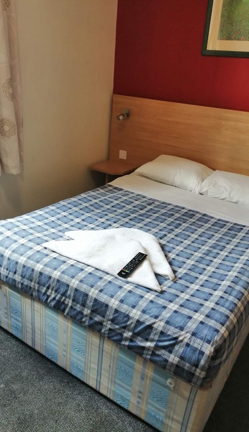 Colliers Hotel