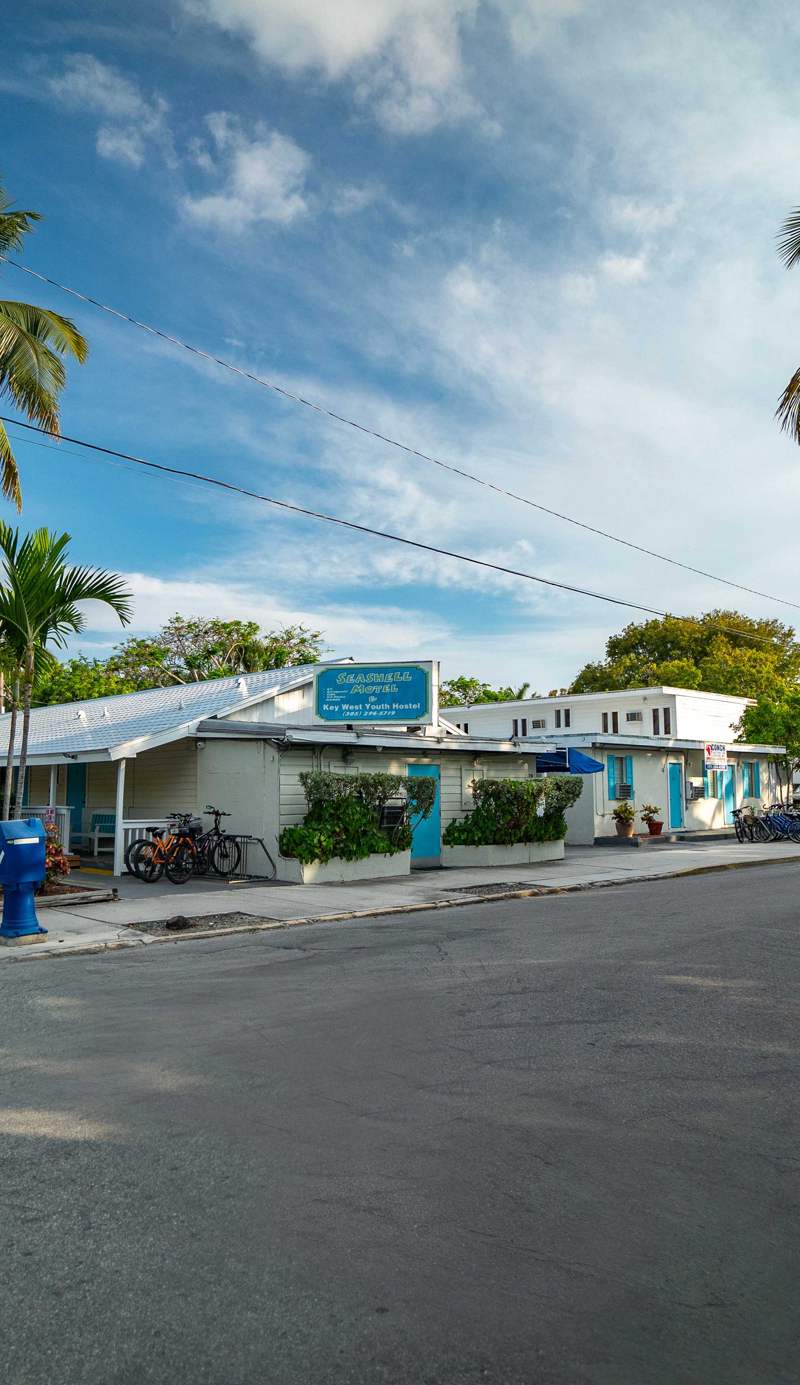Seashell International Hostel And Motel
