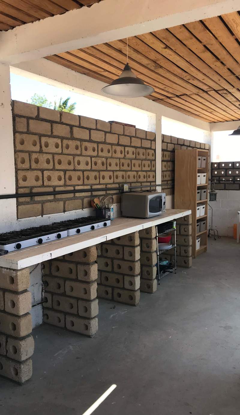 Susu’Z Village Hostel and Rooms