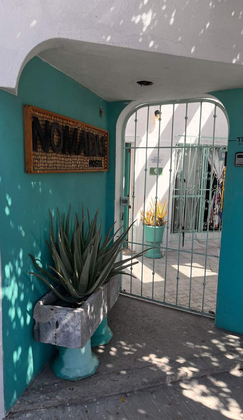 Nómadas Hostel