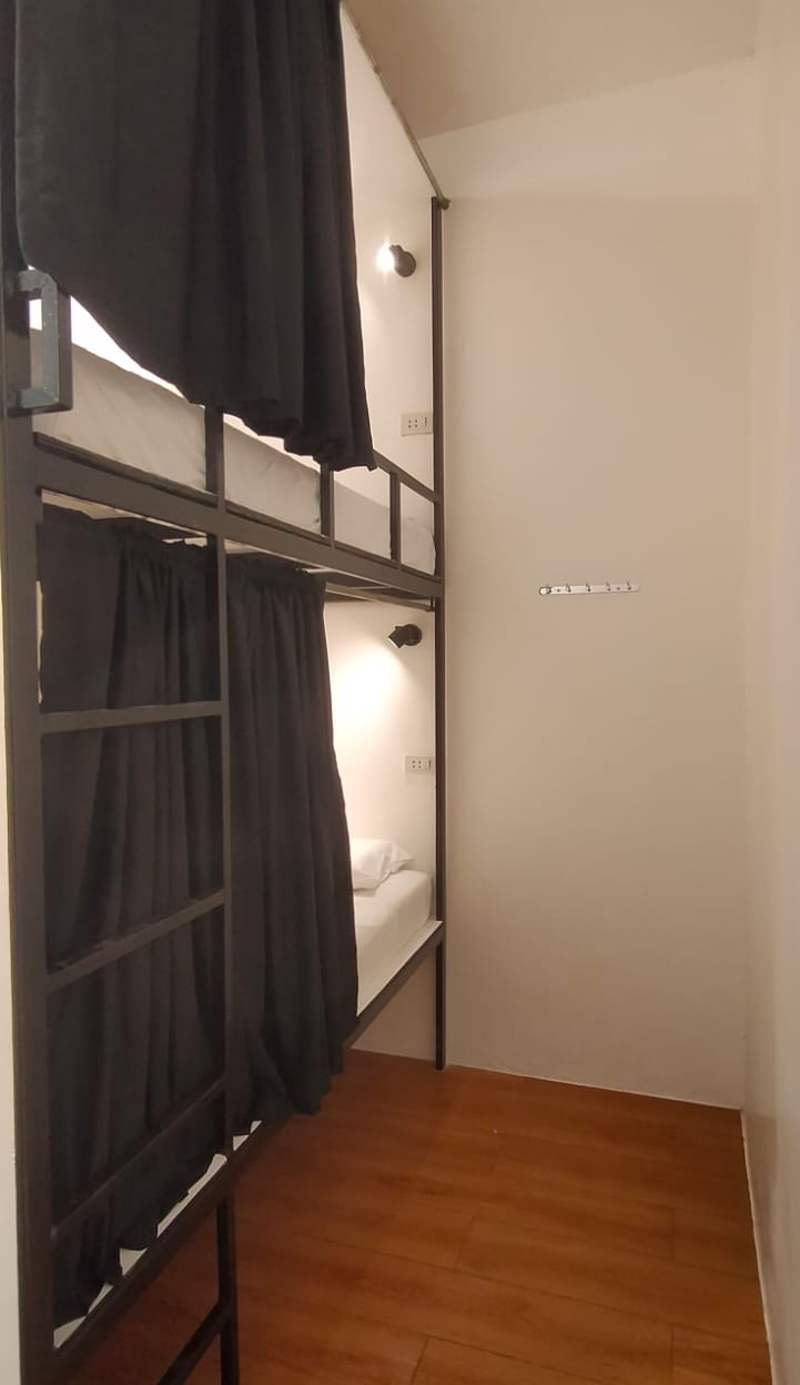 Puy-An, A Nomad Hostel