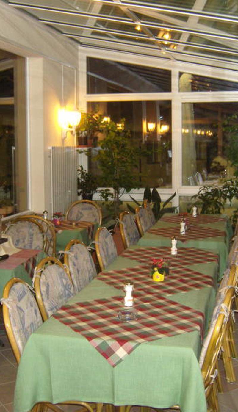Vista Resort Hostel